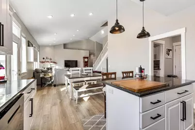 710 E 100 S, Hyde Park, UT 84318 - Photo 10