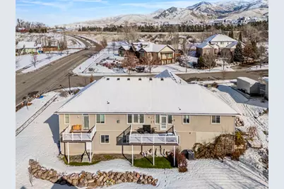 710 E 100 S, Hyde Park, UT 84318 - Photo 2