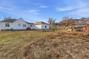 570 N 200 E, Wellsville, UT 84339 - Photo 12