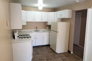 4803 S 350 E, Washington Terrace, UT 84405 - Photo 14