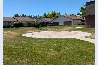 644 W Lamplighter Way S, Riverdale, UT 84405 - Photo 32