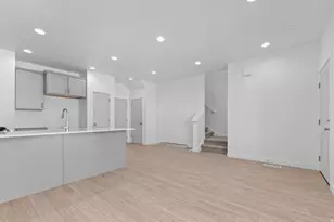 1824 N 3530 W, Lehi, UT 84043 - Photo 4