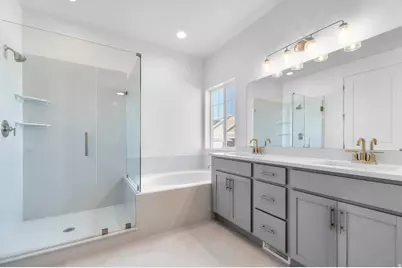 595 W Junegrass Ln, Stansbury Park, UT 84074 - Photo 18