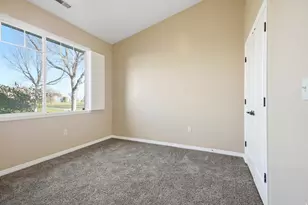 3537 W Green Springs Ln, Taylorsville, UT 84129 - Photo 18