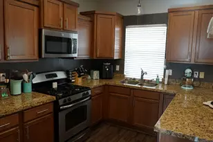 1008 N Shepard Crk Pkwy, Farmington, UT 84025 - Photo 8