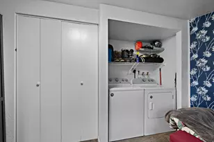 2563 S Green St, Salt Lake City, UT 84106 - Photo 12