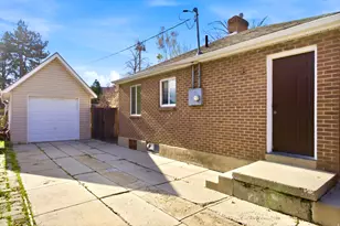 93 W 700 N, Bountiful, UT 84010 - Photo 12