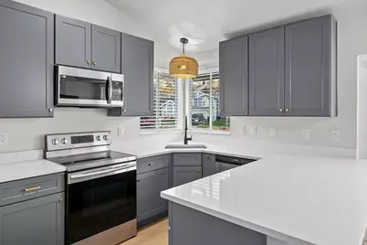 1289 S Cannon Dr, Farmington, UT 84025 - Photo 6