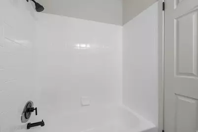 1289 S Cannon Dr, Farmington, UT 84025 - Photo 16