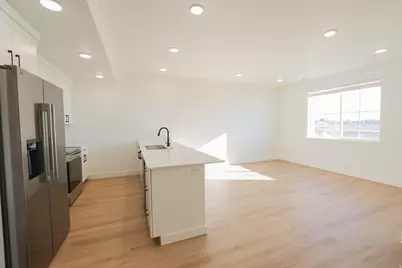 253 W 690 N, Smithfield, UT 84335 - Photo 6