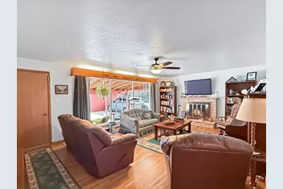 345 S 200 E, Brigham City, UT 84302 - Photo 2