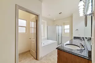 922 E Silver Shadows Dr S, Washington, UT 84780 - Photo 12