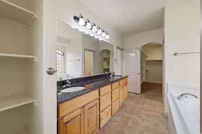 922 E Silver Shadows Dr S, Washington, UT 84780 - Photo 16