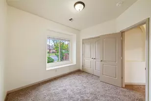 922 E Silver Shadows Dr S, Washington, UT 84780 - Photo 20