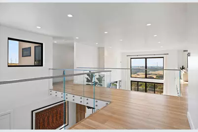 348 E Hidden Lake Dr, Bountiful, UT 84010 - Photo 28