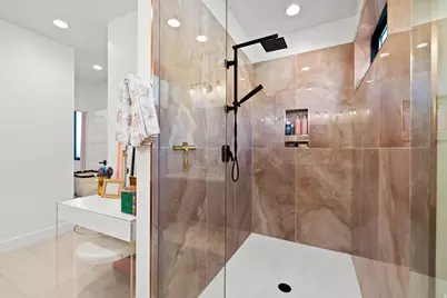 348 E Hidden Lake Dr, Bountiful, UT 84010 - Photo 36