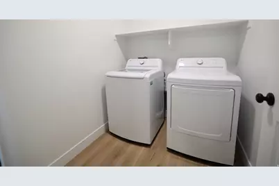 255 W 690 N, Smithfield, UT 84335 - Photo 14