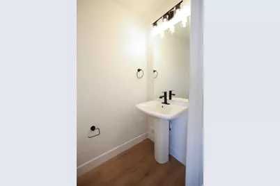 255 W 690 N, Smithfield, UT 84335 - Photo 12