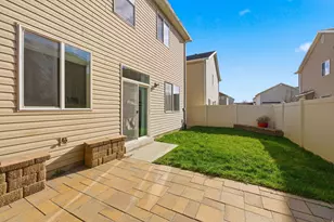 968 W Stonehaven Dr, North Salt Lake, UT 84054 - Photo 32