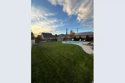 2864 S Beverly St E, Salt Lake City, UT 84106 - Photo 2
