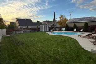 2864 S Beverly St E, Salt Lake City, UT 84106 - Photo 2