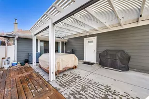 2864 S Beverly St E, Salt Lake City, UT 84106 - Photo 12