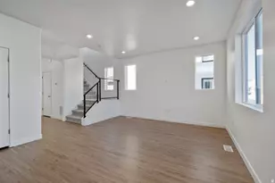 912 W Bellshill Dr, Murray, UT 84123 - Photo 4