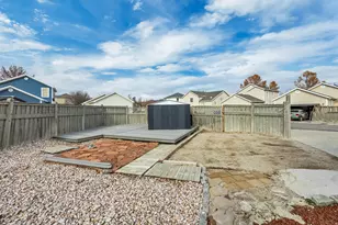 3969 E Dillons Dr, Eagle Mountain, UT 84005 - Photo 36