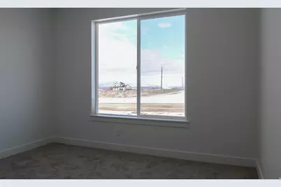 128 W 650 N, Smithfield, UT 84335 - Photo 6