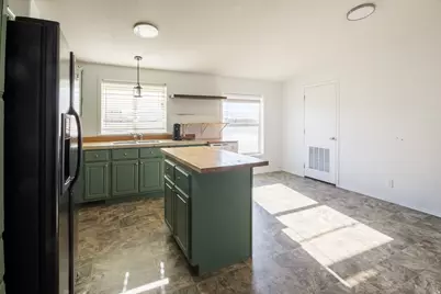 3529 W 700 N, Maeser, UT 84078 - Photo 8