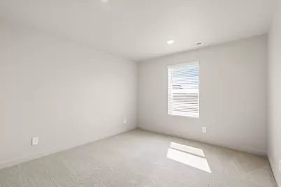 923 N 200 E #33, Santaquin, UT 84655 - Photo 30