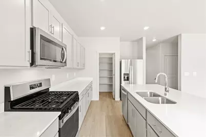 923 N 200 E #33, Santaquin, UT 84655 - Photo 16