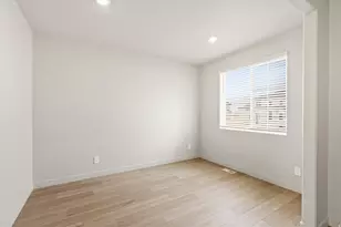 923 N 200 E, Santaquin, UT 84655 - Photo 8