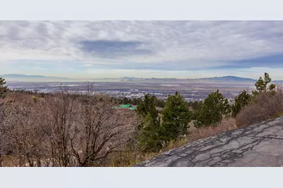 1483 E Maple Hills Dr, Bountiful, UT 84010 - Photo 34