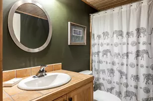 1483 E Maple Hills Dr, Bountiful, UT 84010 - Photo 24