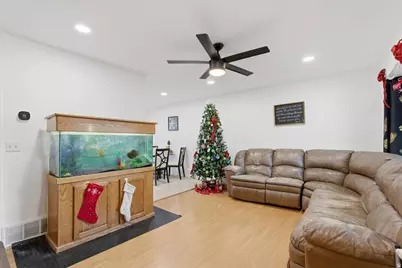 892 Sunflower Dr, Ogden, UT 84404 - Photo 6