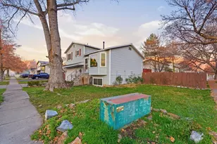 892 Sunflower Dr, Ogden, UT 84404 - Photo 4