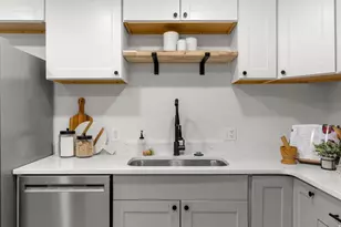 1030 W 600 N, Salt Lake City, UT 84116 - Photo 10