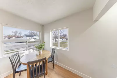 860 E Elgin Ave, Salt Lake City, UT 84106 - Photo 14