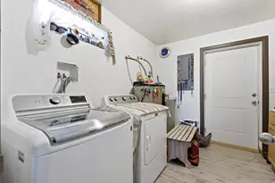 4587 S E Partoun Rd, Partoun, UT 84083 - Photo 32