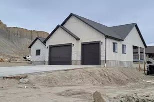 1363 Shelby Ln, Helper, UT 84526 - Photo 4