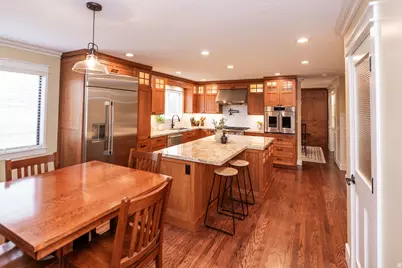 904 W 2300 S, Syracuse, UT 84075 - Photo 24