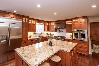 904 W 2300 S, Syracuse, UT 84075 - Photo 18