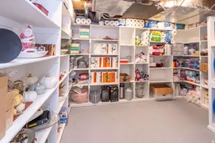 904 W 2300 S, Syracuse, UT 84075 - Photo 60