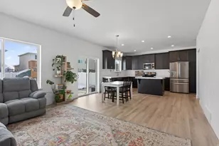 3712 Cuade St N, Eagle Mountain, UT 84005 - Photo 2