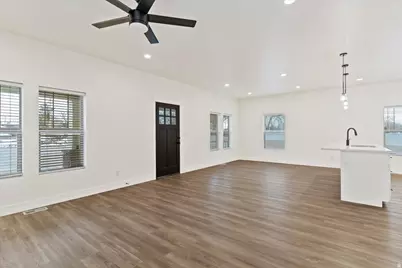 866 Cahoon Cir, Ogden, UT 84401 - Photo 4