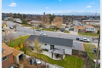 7027 S Ponderosa Dr, Cottonwood Heights, UT 84121 - Photo 34