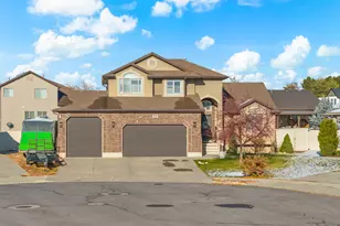 154 N 875 W, Clearfield, UT 84015 - Photo 2