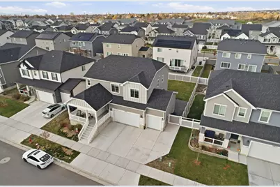 1976 W 850 N, Layton, UT 84041 - Photo 2