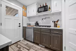 1837 E Brookhill Dr, Cottonwood Heights, UT 84121 - Photo 10